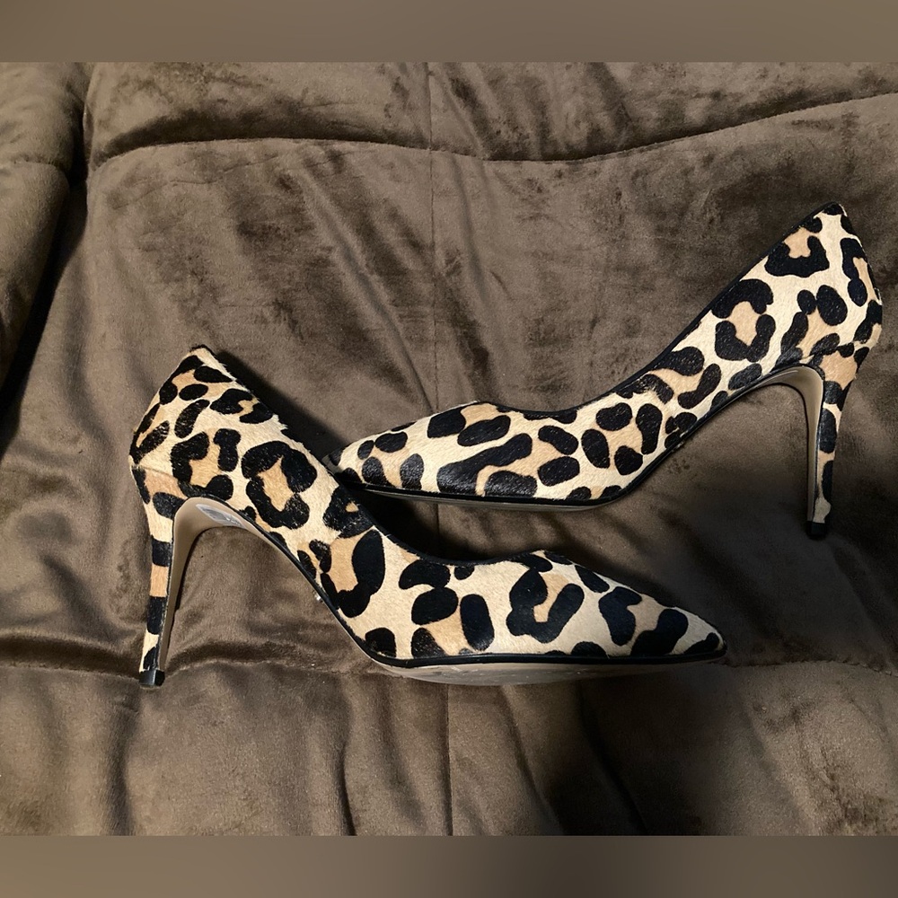 Dune London, size 40, leopard print heels, cute with a dress or jeans